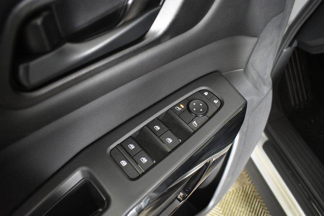 new 2025 Nissan Pathfinder car, priced at $32,958