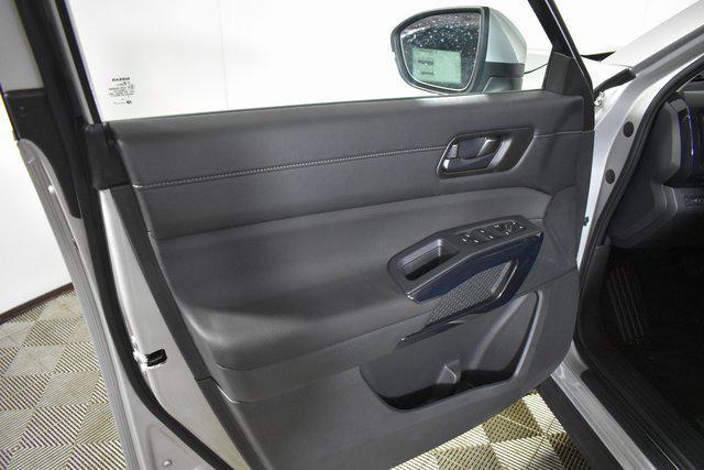 new 2025 Nissan Pathfinder car, priced at $32,958