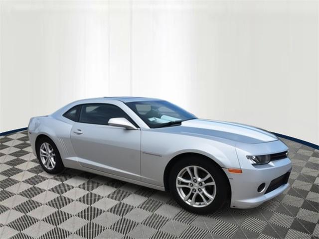 used 2015 Chevrolet Camaro car, priced at $11,500