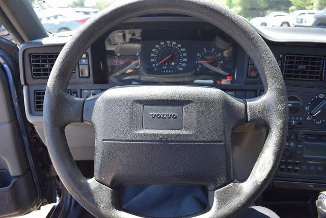 used 1996 Volvo 850 car, priced at $3,999