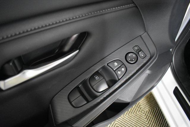 new 2025 Nissan Sentra car, priced at $23,348