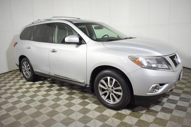 used 2015 Nissan Pathfinder car, priced at $9,319
