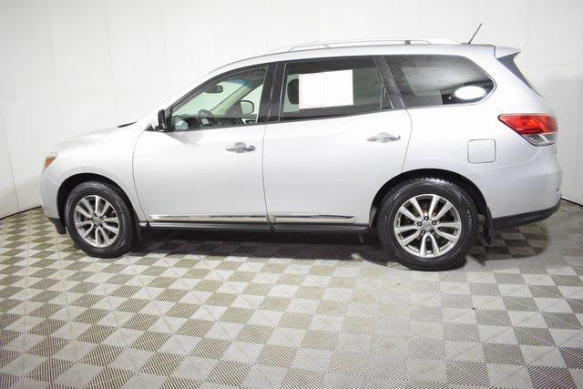 used 2015 Nissan Pathfinder car, priced at $9,319