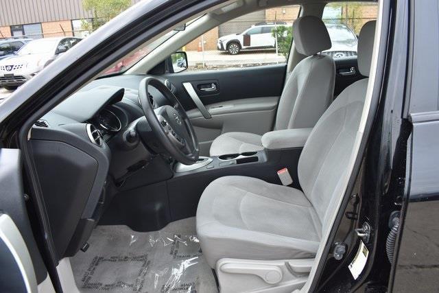 used 2015 Nissan Rogue Select car, priced at $10,800