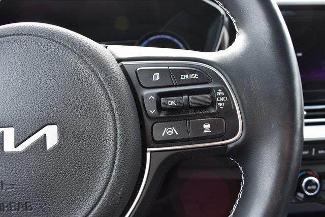used 2022 Kia Niro EV car, priced at $18,555