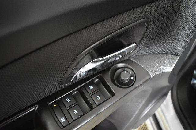 used 2014 Chevrolet Cruze car, priced at $6,925