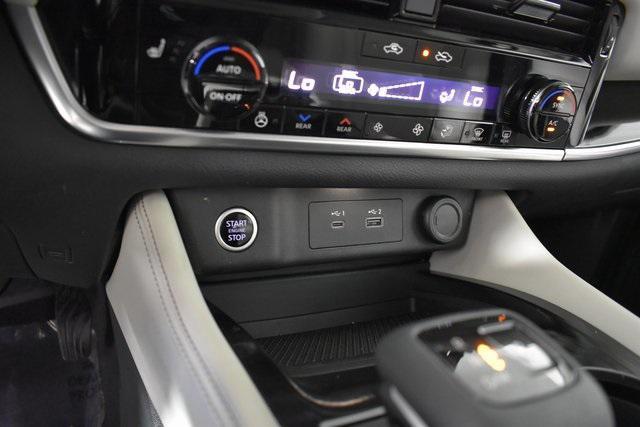 used 2022 Nissan Rogue car, priced at $26,128