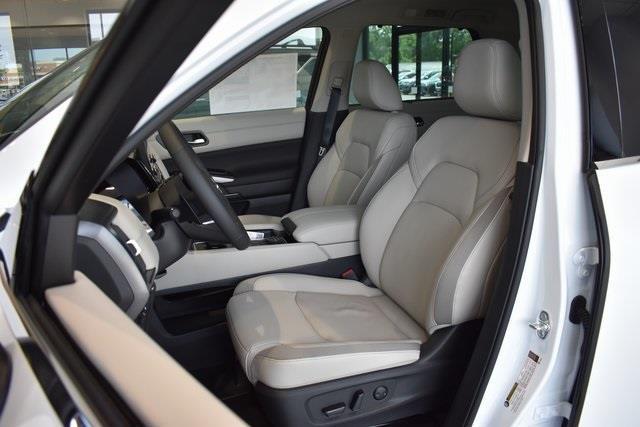 new 2025 Nissan Pathfinder car, priced at $44,823