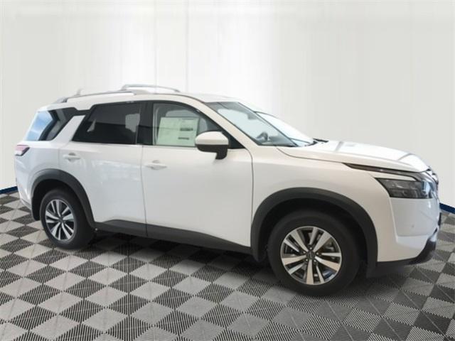 new 2025 Nissan Pathfinder car, priced at $44,823