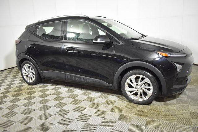 used 2022 Chevrolet Bolt EUV car, priced at $21,251