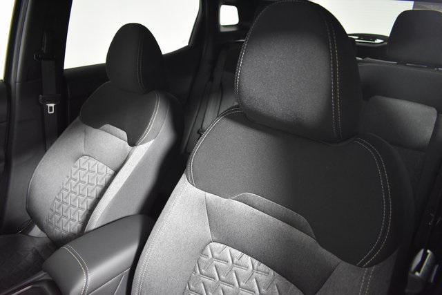 new 2025 Nissan Kicks car, priced at $28,217