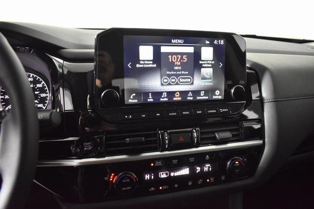 new 2025 Nissan Pathfinder car, priced at $44,963