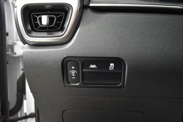 used 2023 Kia Sorento car, priced at $22,749