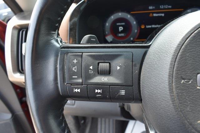 used 2022 Nissan Pathfinder car, priced at $31,381