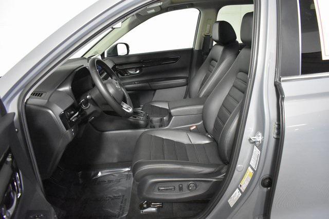 used 2025 Honda CR-V car, priced at $30,695