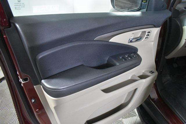 used 2022 Honda Pilot car, priced at $34,133