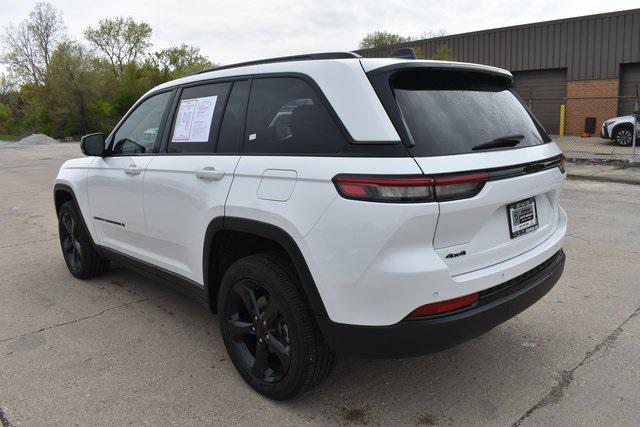 used 2023 Jeep Grand Cherokee car, priced at $31,197
