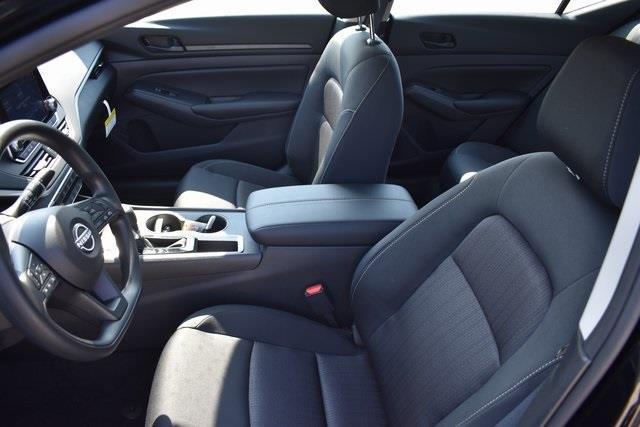 new 2025 Nissan Altima car, priced at $27,336