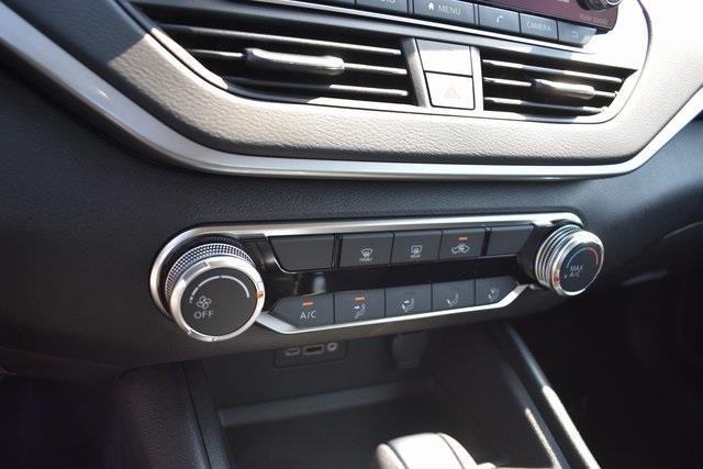 new 2025 Nissan Altima car, priced at $27,336