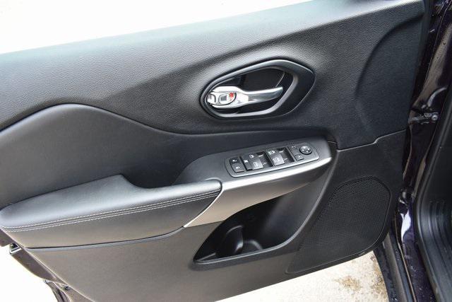 used 2021 Jeep Cherokee car, priced at $22,695