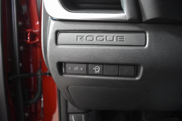 new 2024 Nissan Rogue car, priced at $29,925