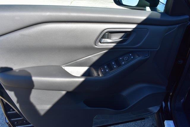 new 2025 Nissan Rogue car, priced at $31,067