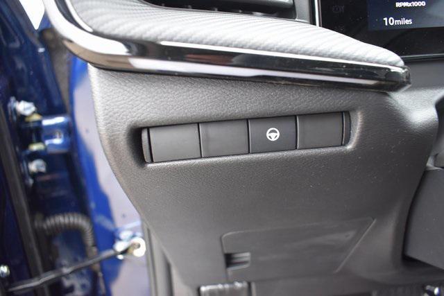 new 2025 Nissan Kicks car, priced at $29,083