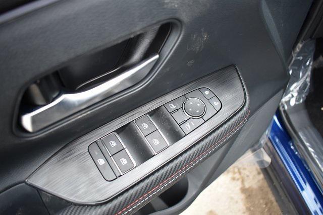 new 2025 Nissan Kicks car, priced at $29,083