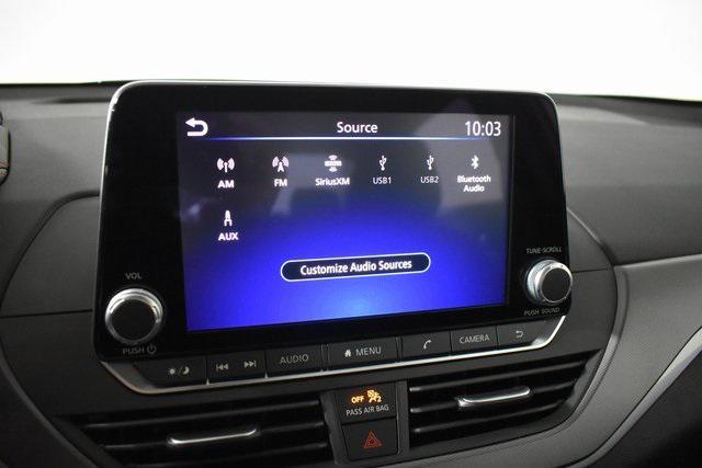 new 2025 Nissan Altima car, priced at $31,060
