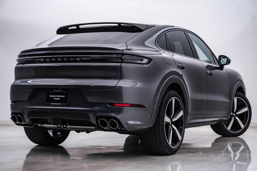 new 2025 Porsche Cayenne car, priced at $127,085