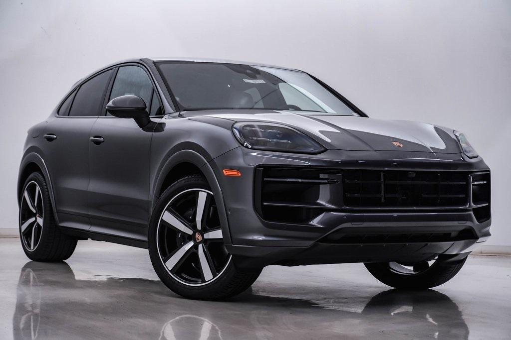 new 2025 Porsche Cayenne car, priced at $127,085