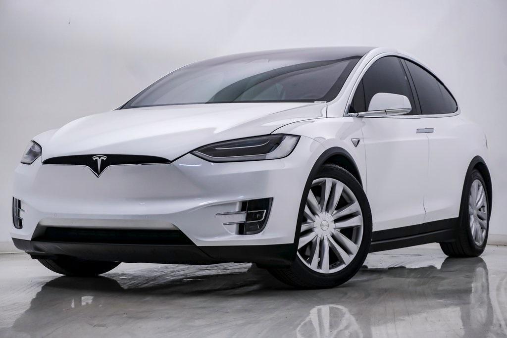 used 2017 Tesla Model X car, priced at $33,700