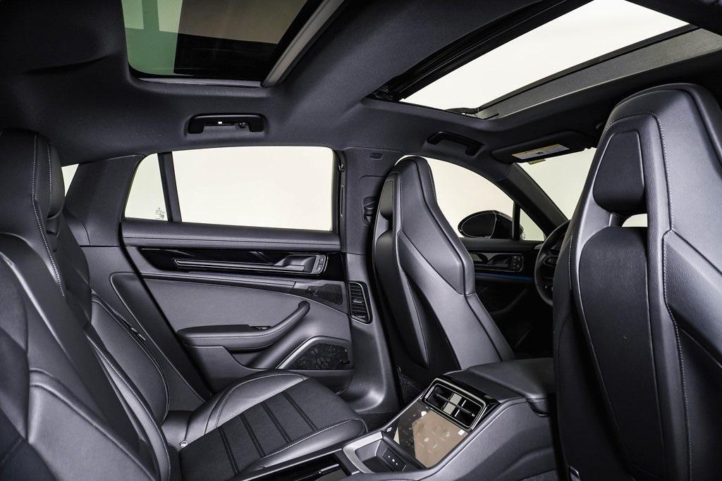new 2025 Porsche Panamera car, priced at $136,105