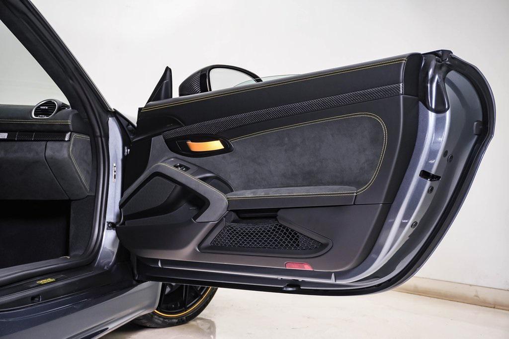 used 2025 Porsche 718 Spyder car, priced at $225,000