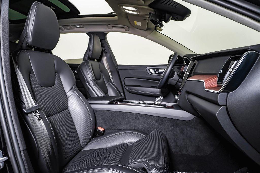 used 2024 Volvo XC60 Recharge Plug-In Hybrid car, priced at $54,500