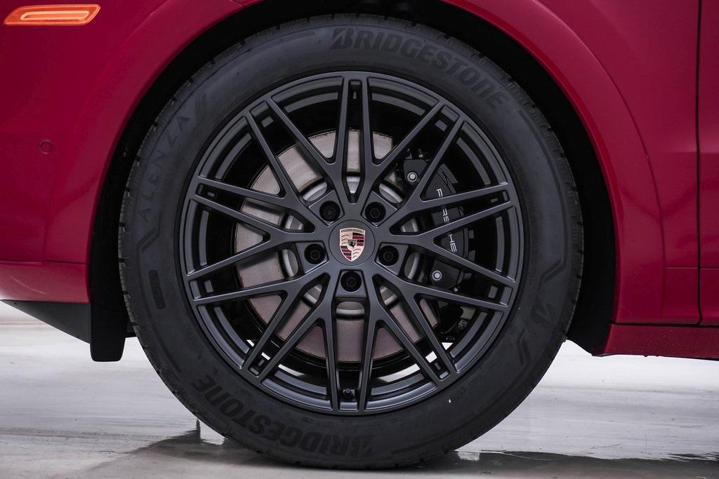 new 2026 Porsche Cayenne car, priced at $154,040