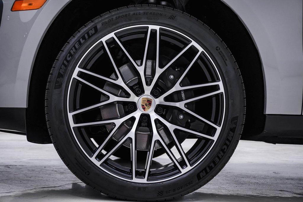 new 2025 Porsche Macan car, priced at $78,395