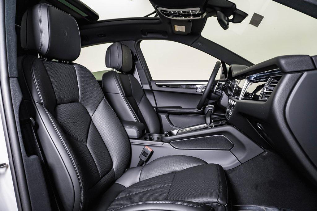 new 2025 Porsche Macan car, priced at $78,395