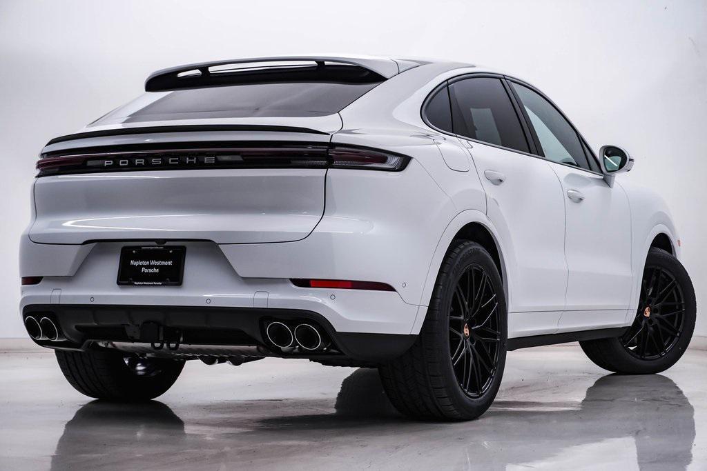 new 2025 Porsche Cayenne car, priced at $122,305