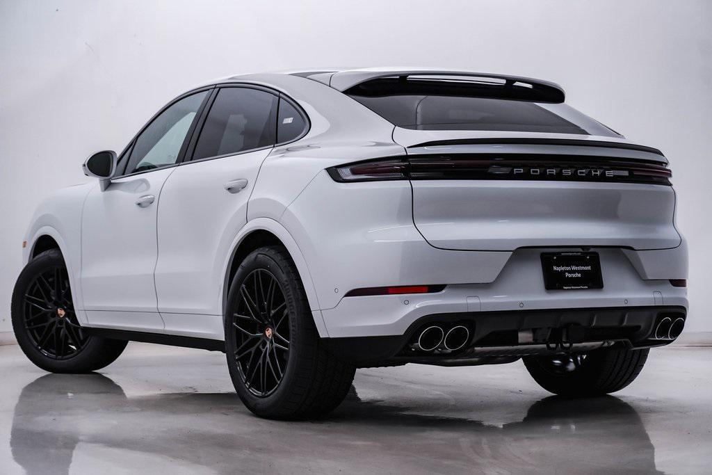 new 2025 Porsche Cayenne car, priced at $122,305
