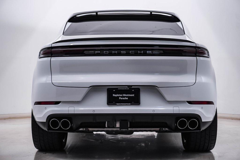 new 2025 Porsche Cayenne car, priced at $122,305
