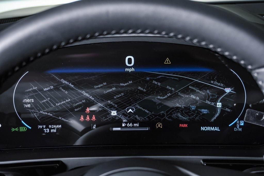 new 2025 Porsche Cayenne car, priced at $122,305