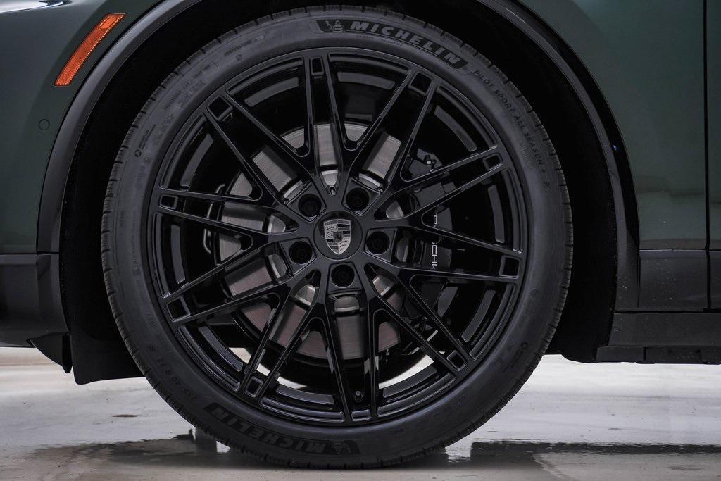 new 2025 Porsche Macan car, priced at $146,125