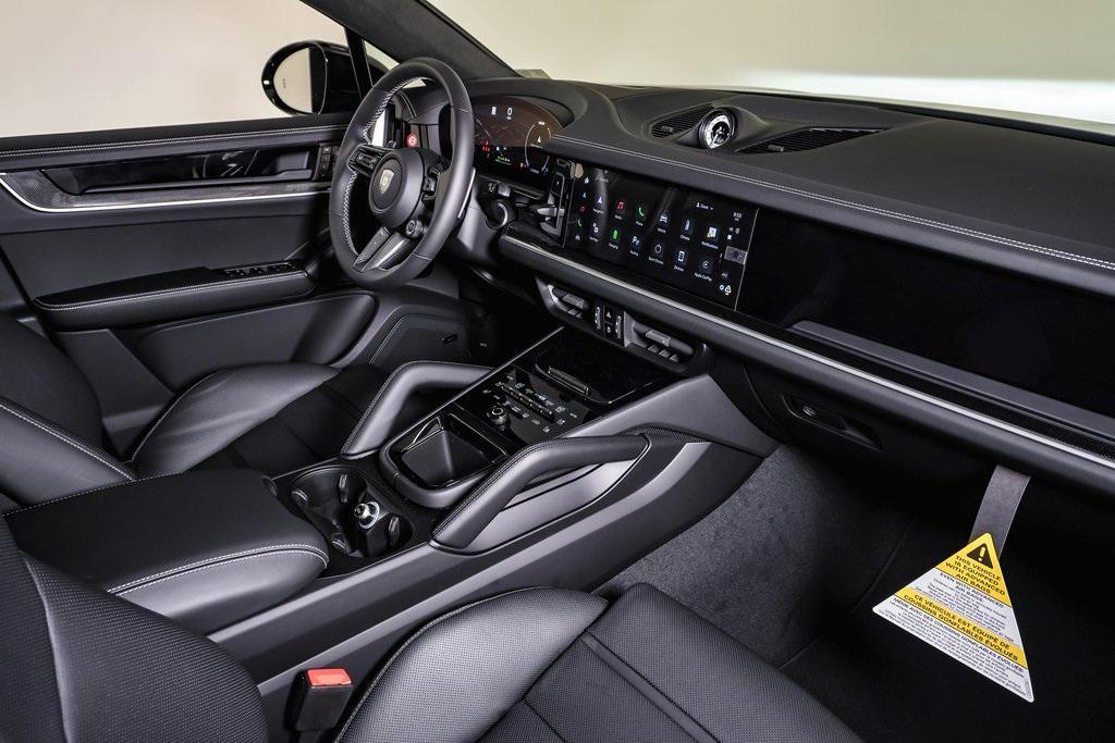 new 2025 Porsche Cayenne car, priced at $190,965