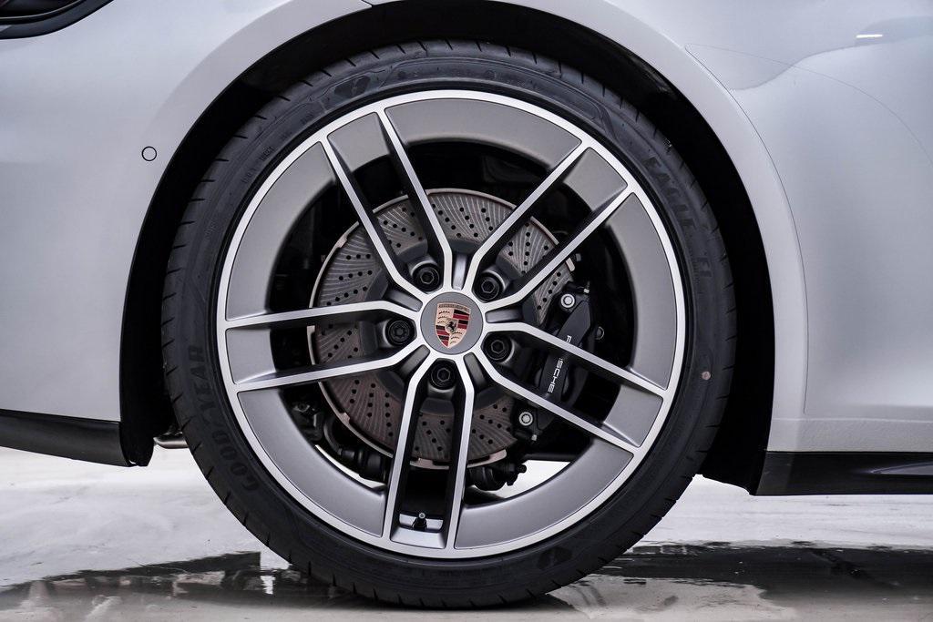 new 2026 Porsche 911 car, priced at $186,650