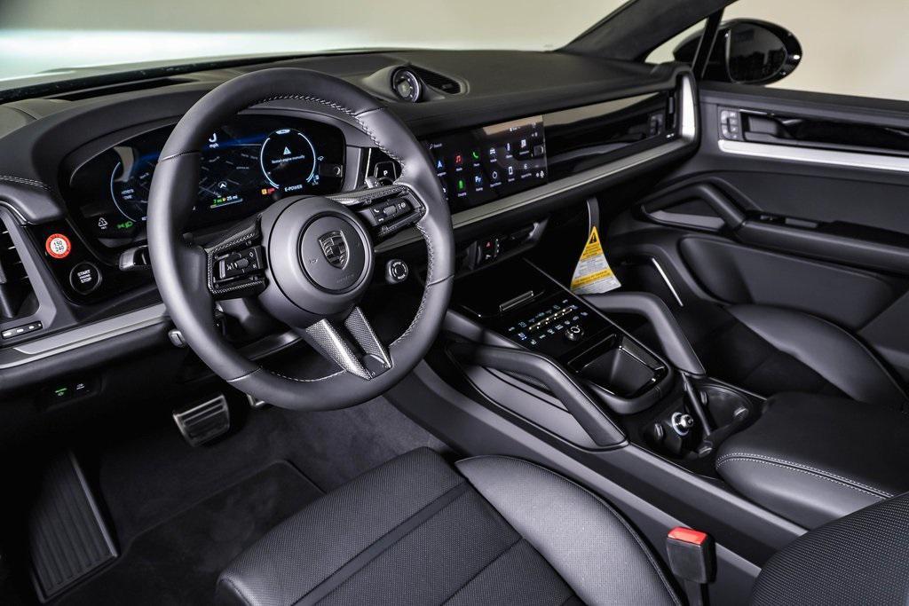 new 2025 Porsche Cayenne car, priced at $187,505