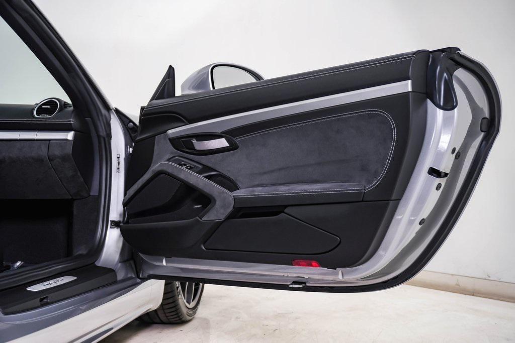 used 2021 Porsche 718 Spyder car, priced at $129,000
