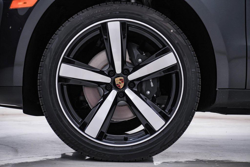 new 2025 Porsche Macan car, priced at $77,185