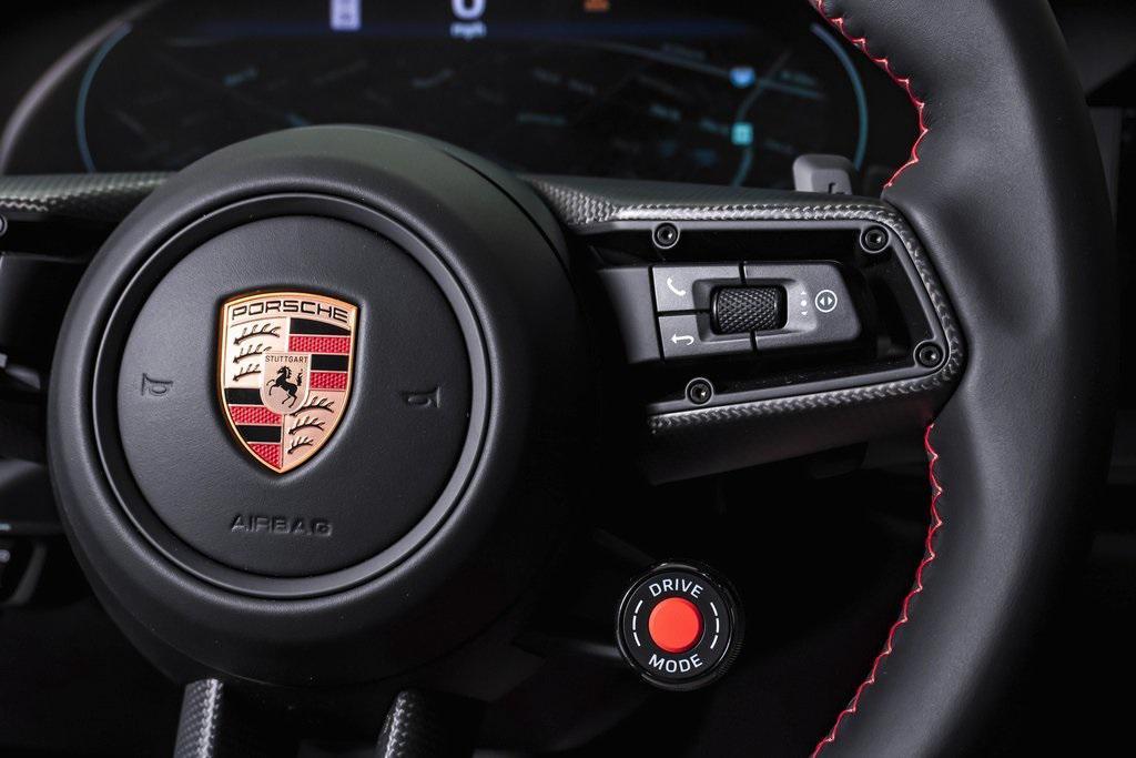 new 2025 Porsche 911 car, priced at $168,125