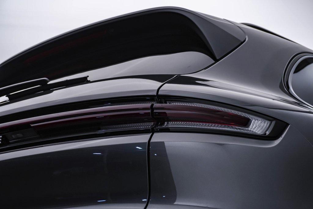 new 2025 Porsche Cayenne car, priced at $106,135